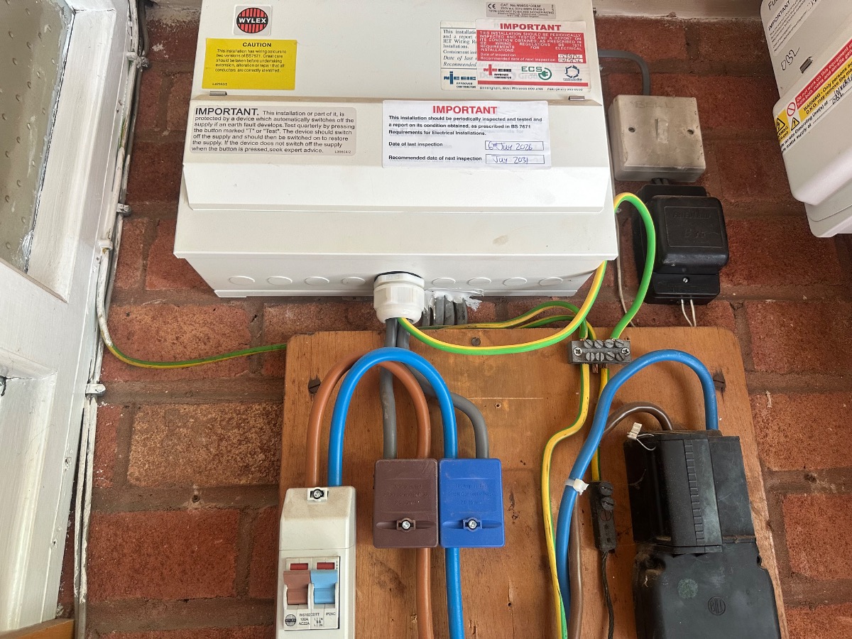 Electrician: Image 1